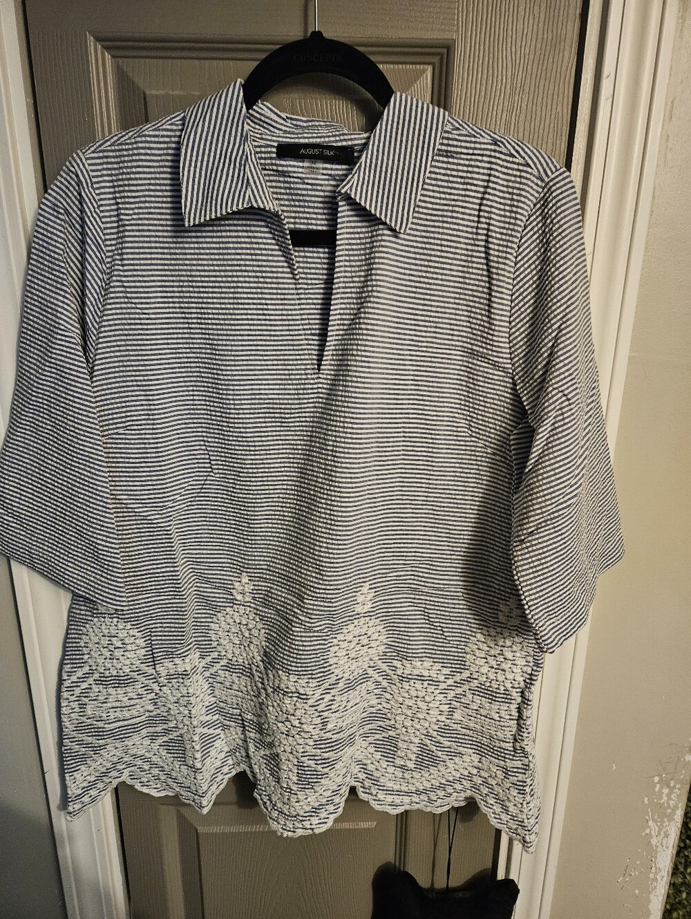 BRAND NEW ** August Silk Men's Navy & White Striped Collared Shirt